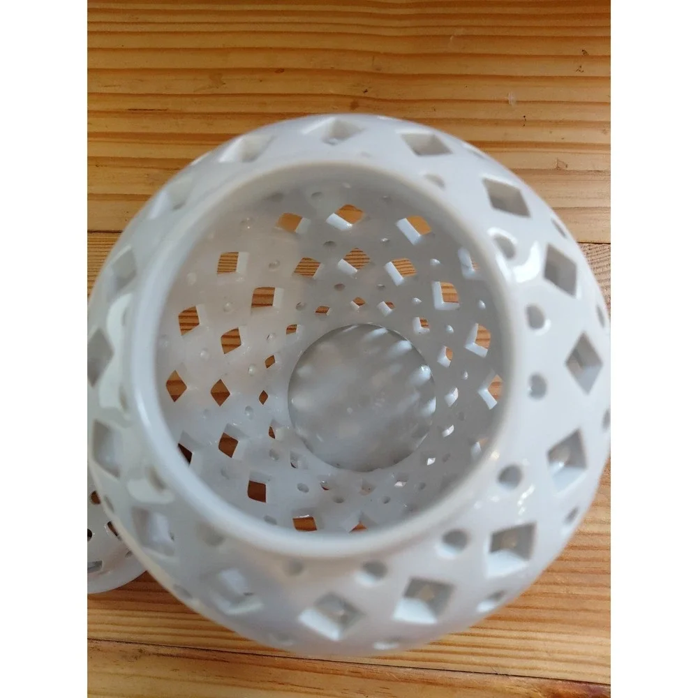 Unbranded‎ Ginger Jar Medium Pierced Porcelain Candle Lantern White